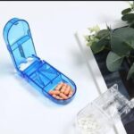 أداة تقطيع للأدوية