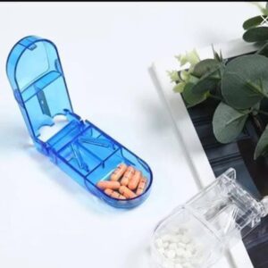 أداة تقطيع للأدوية