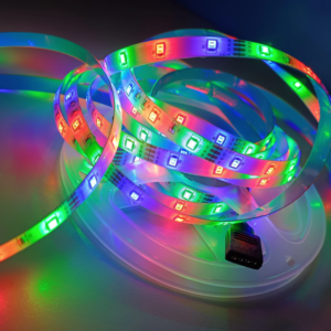 شريط الإضاءة led