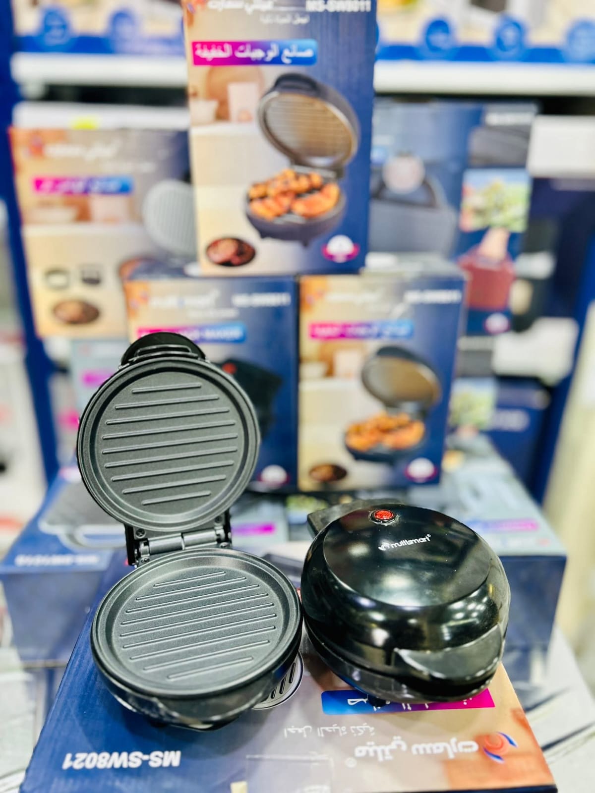 ميني صانعة البان كيك والساندويش ميني صانعة البان كيك والساندويش