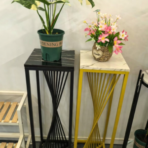 ستاند الديكور العصري