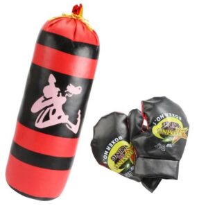 بوكس أطفال مع قفازات