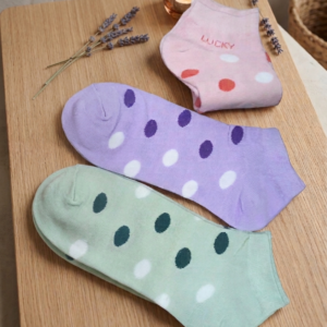 جوارب نسائية