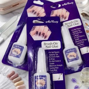 غراء الأظافر