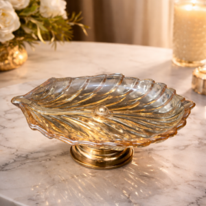 طبق تقديم زجاجي