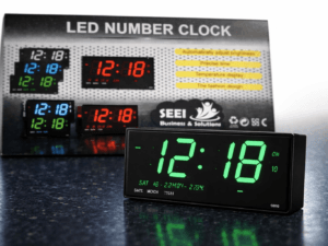 ساعة led الرقمية الذكية